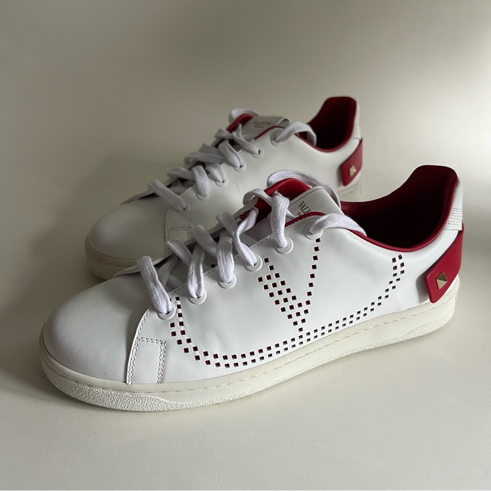Valentino Garavani Backnet Logo Sneakers White Red EU 37 – Worn Once